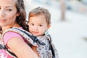 Babywearing e sviluppo psicomotorio