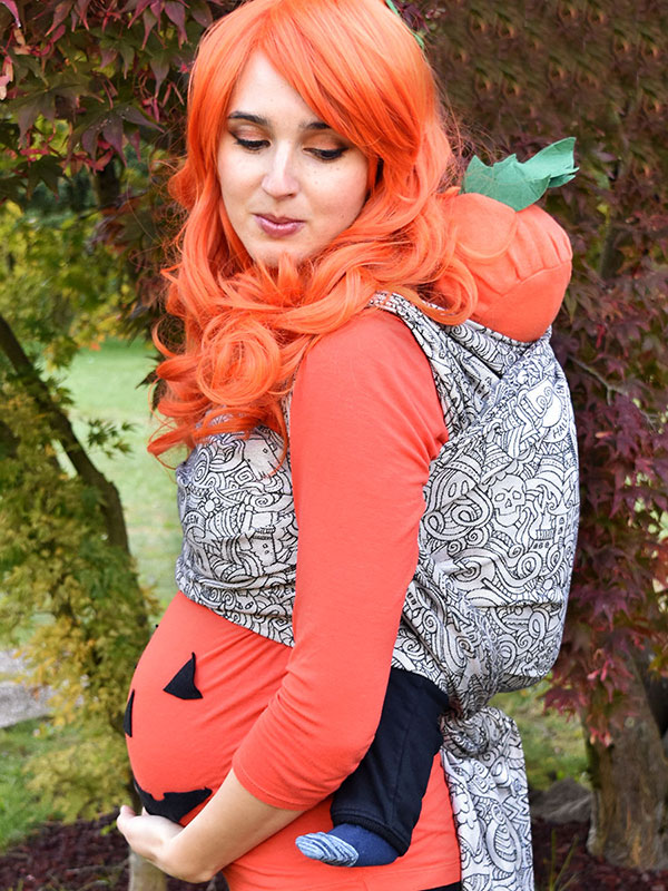 zucca halloween babywearing