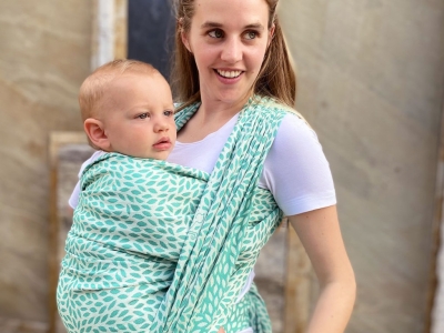 Babywearing: 11 consigli per portare in sicurezza